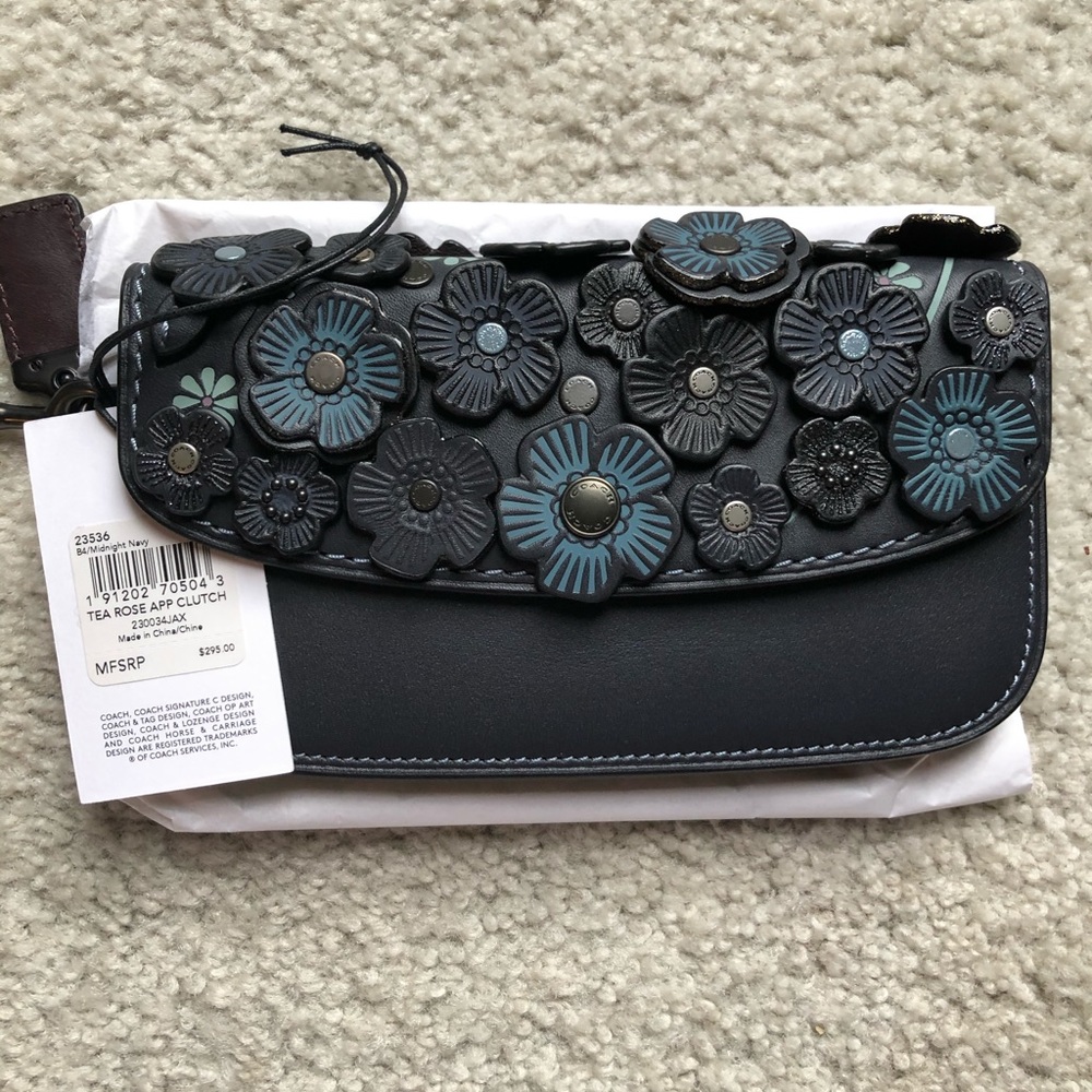 Coach 1941 tea rose clutch
